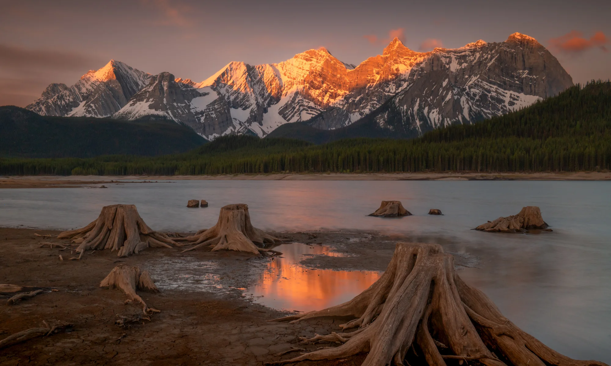 Interlakes, Alberta