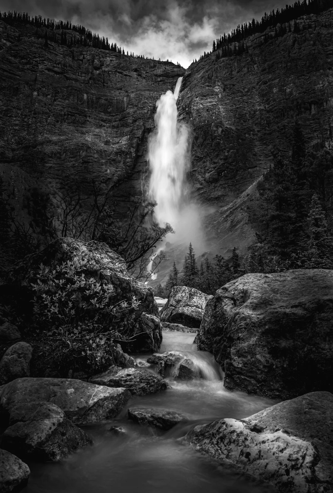 Yoho - Takakkaw Falls